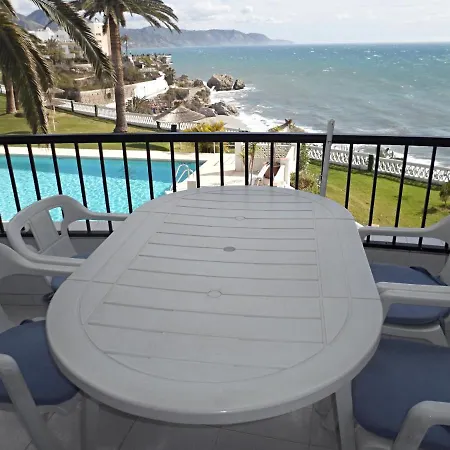 Acapulco Playa 26 Menyber * Nerja